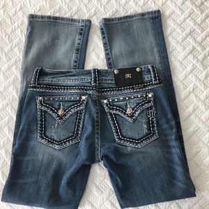 Miss Me distressed boot cute jeans 👖